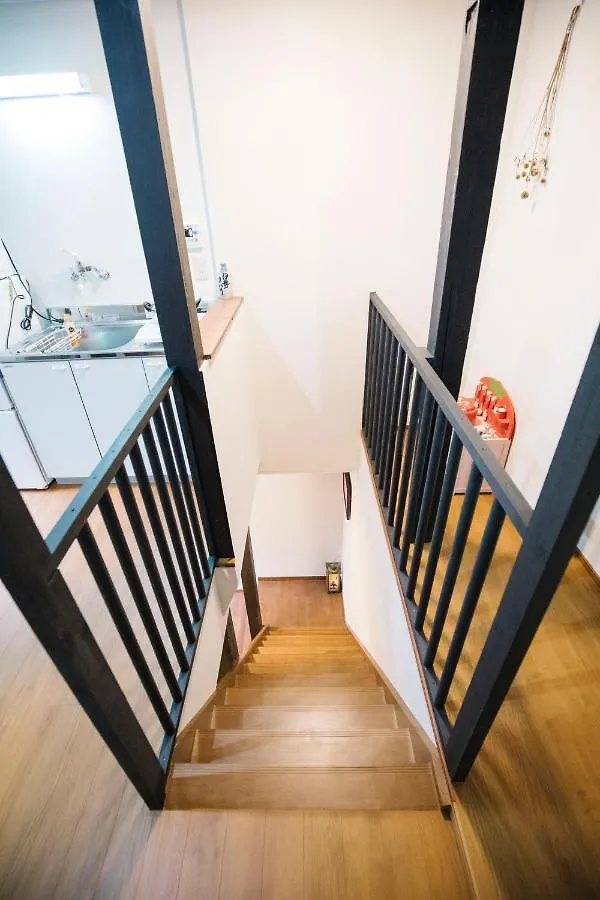 Appartement 林林の民宿-関空直達、観光に好アクセス、和風ルーム Ōsaka